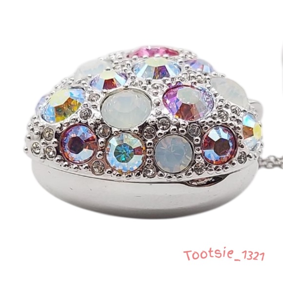 Swarovski - Clara Rose Heart Locket Pendant Necklace. - Picture 3 of 6